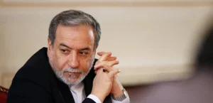 وزیر خارجه ایران: توافق با عمان به معنای بازگشایی تنگه هرمز نیست