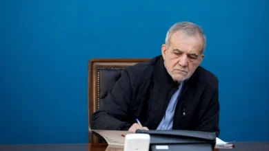 پزشکیان: امریکا باید فکر ترور و به زانو درآوردن ایران را از سر بیرون کند 1 179086751428172800