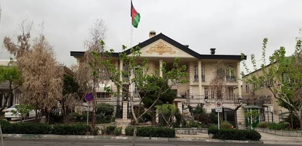 سفارت افغانستان در تهران روند توزیع پاسپورت را تسریع میکند 1 سایت 102