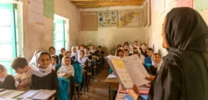 یونیسف: معلمان زن نقش مهمی در آموزش دختران افغانستان دارند