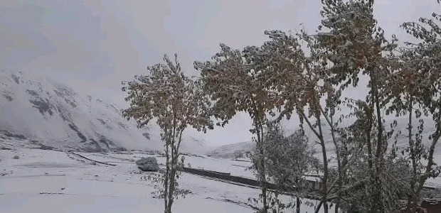 پنجشیر به استقبال زمستان رفت؛ نخستین برف سال بارید 1 سایت 399